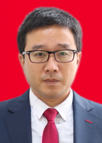 罗亮